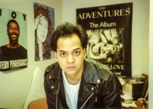 Joey Santiago jeune