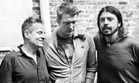 Them Crooked Vultures : Josh Homme, Dave Grohl, John Paul Jones